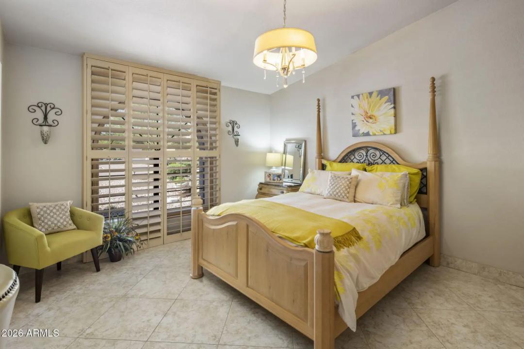 Real Estate Picture 27