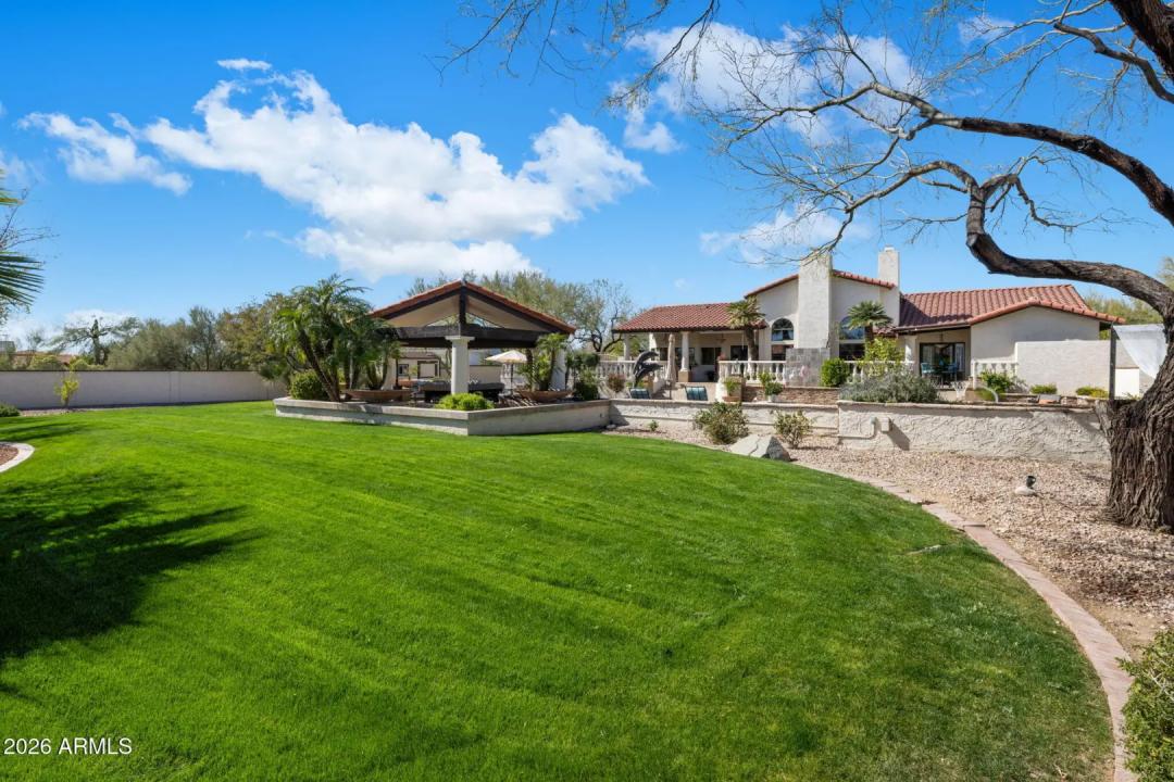 Real Estate Picture 33