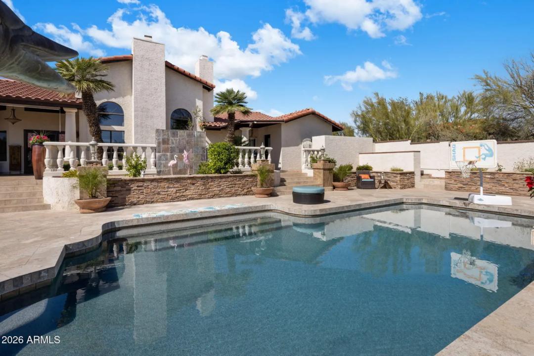 Real Estate Picture 37