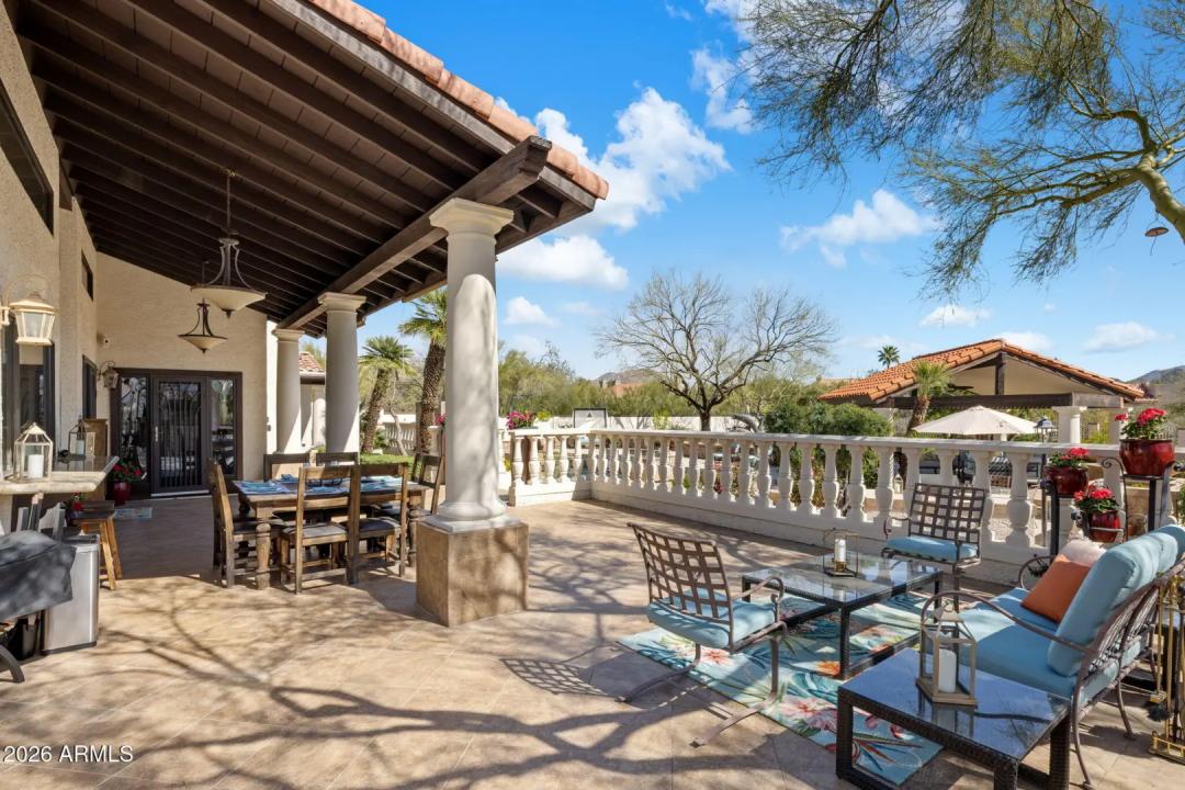 Real Estate Picture 32