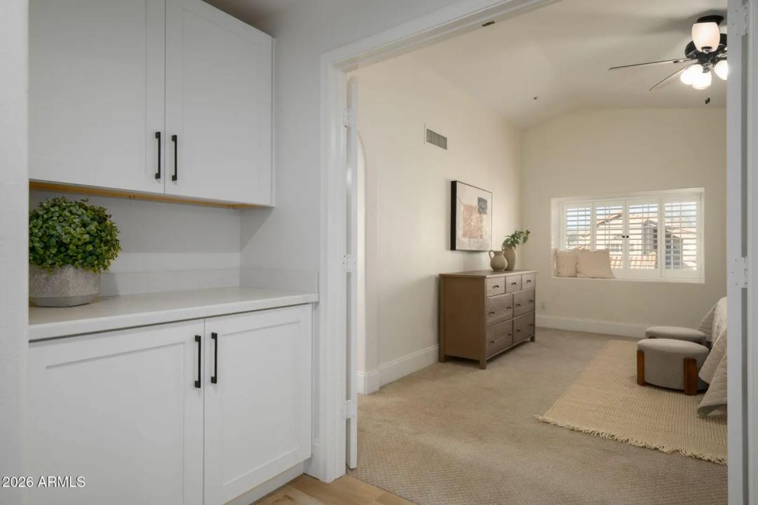 Real Estate Picture 20