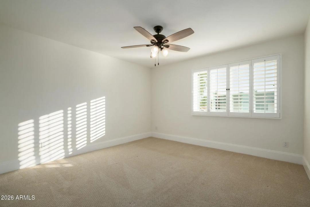 Real Estate Picture 25