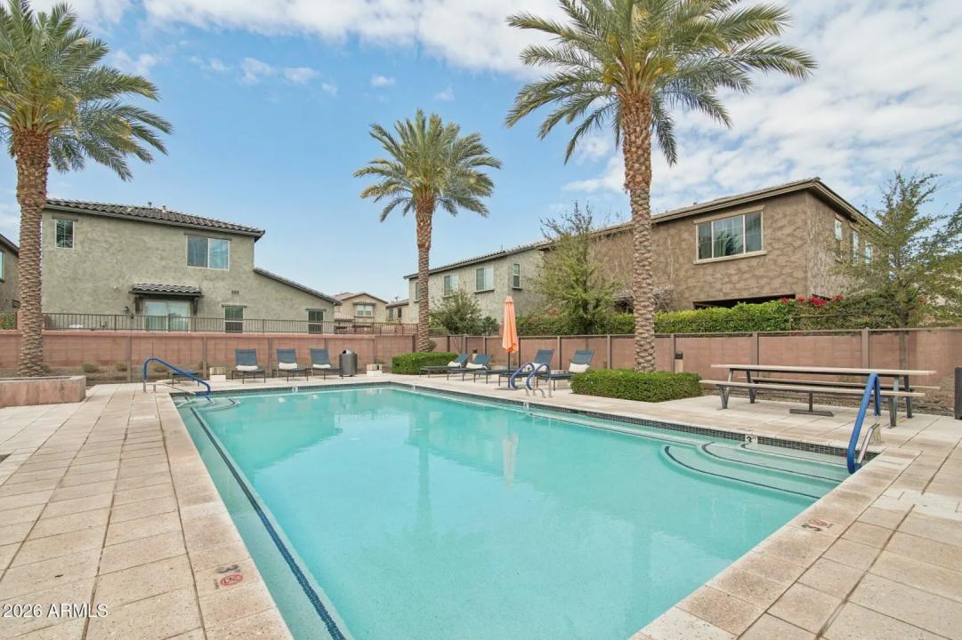 Real Estate Picture 37