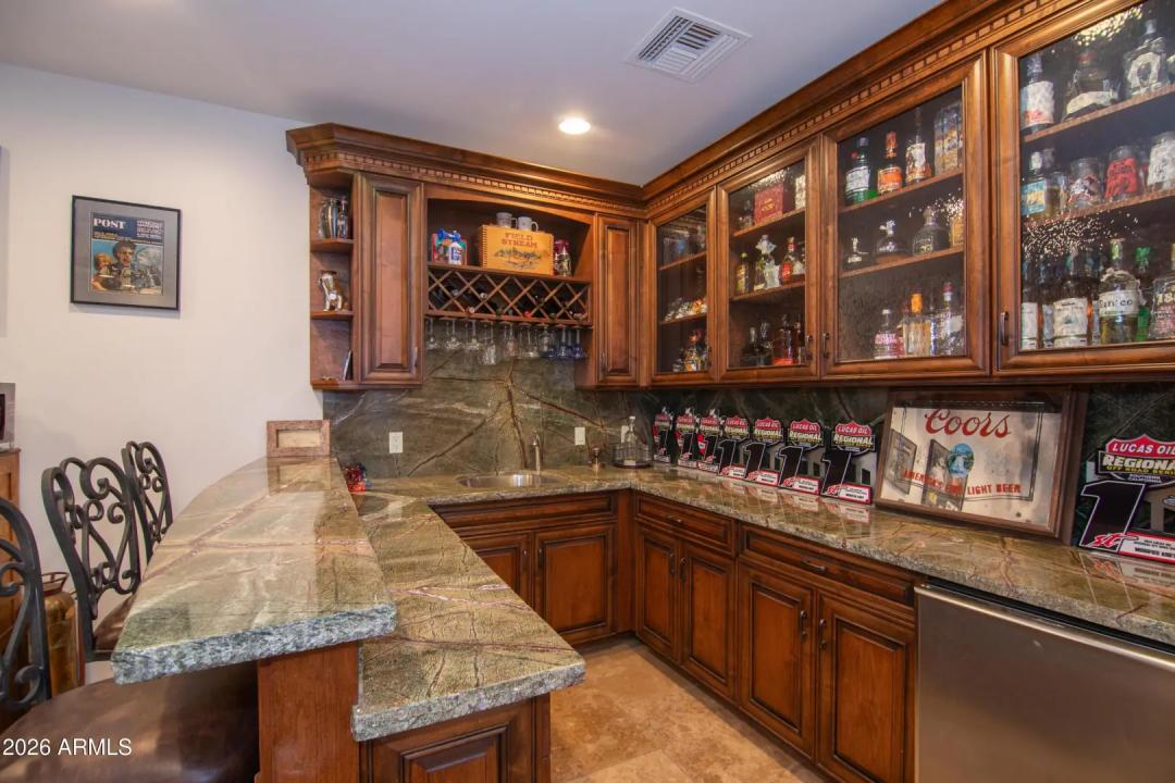 Real Estate Picture 21