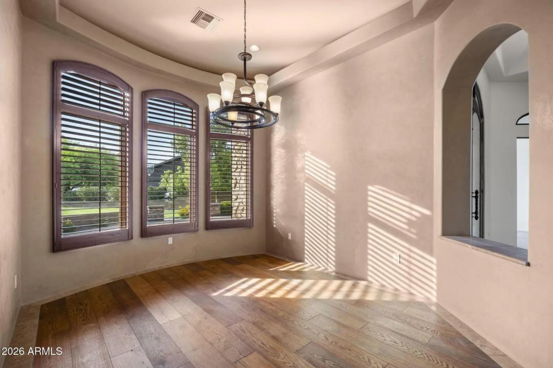 Real Estate Picture 26