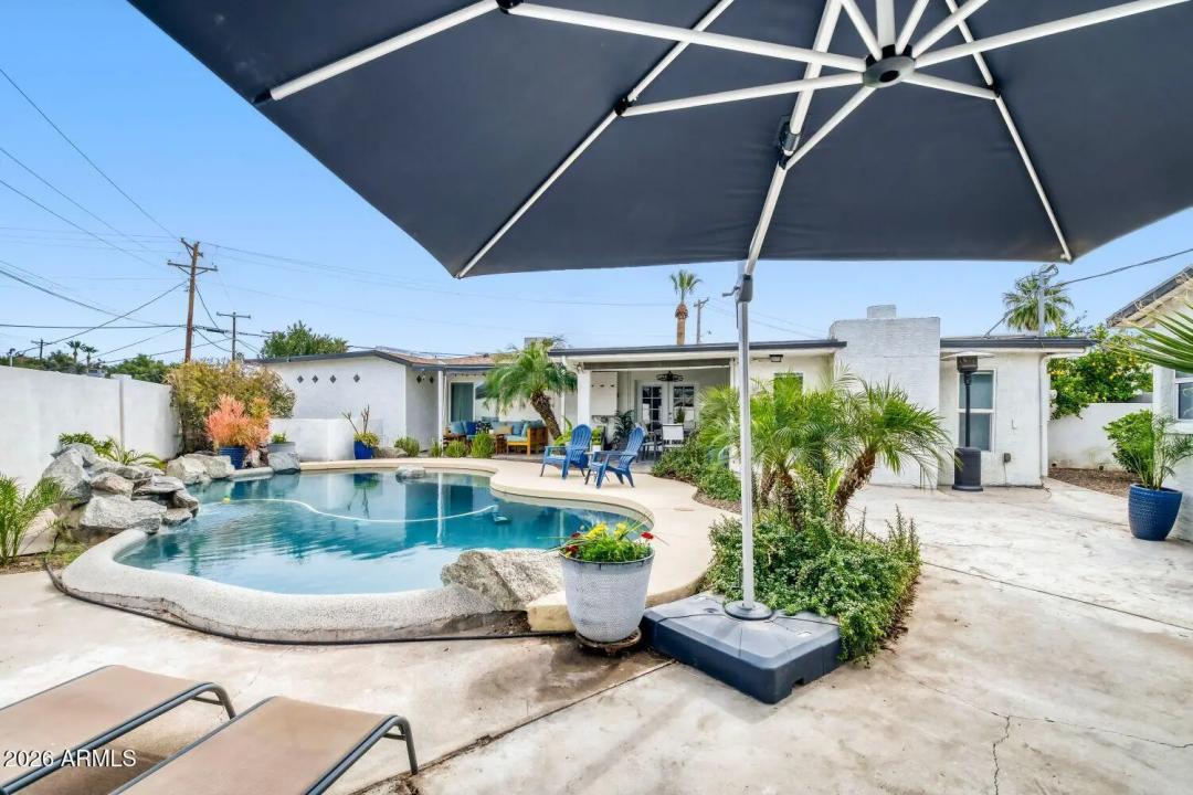 Real Estate Picture 27