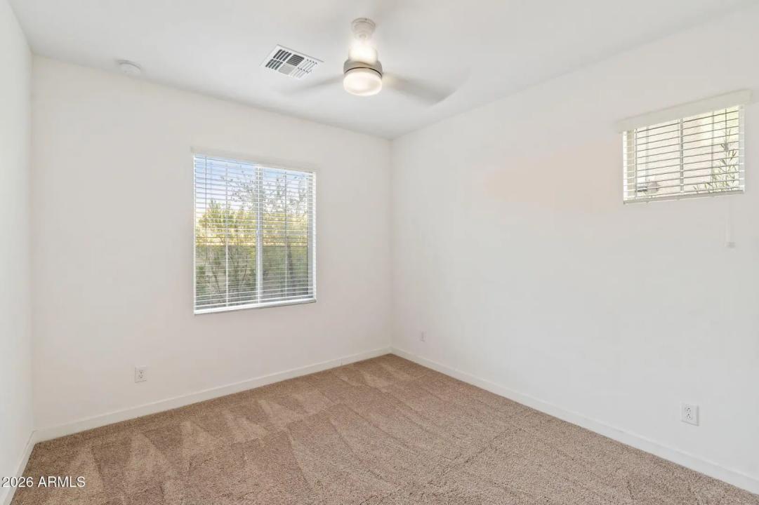 Real Estate Picture 21