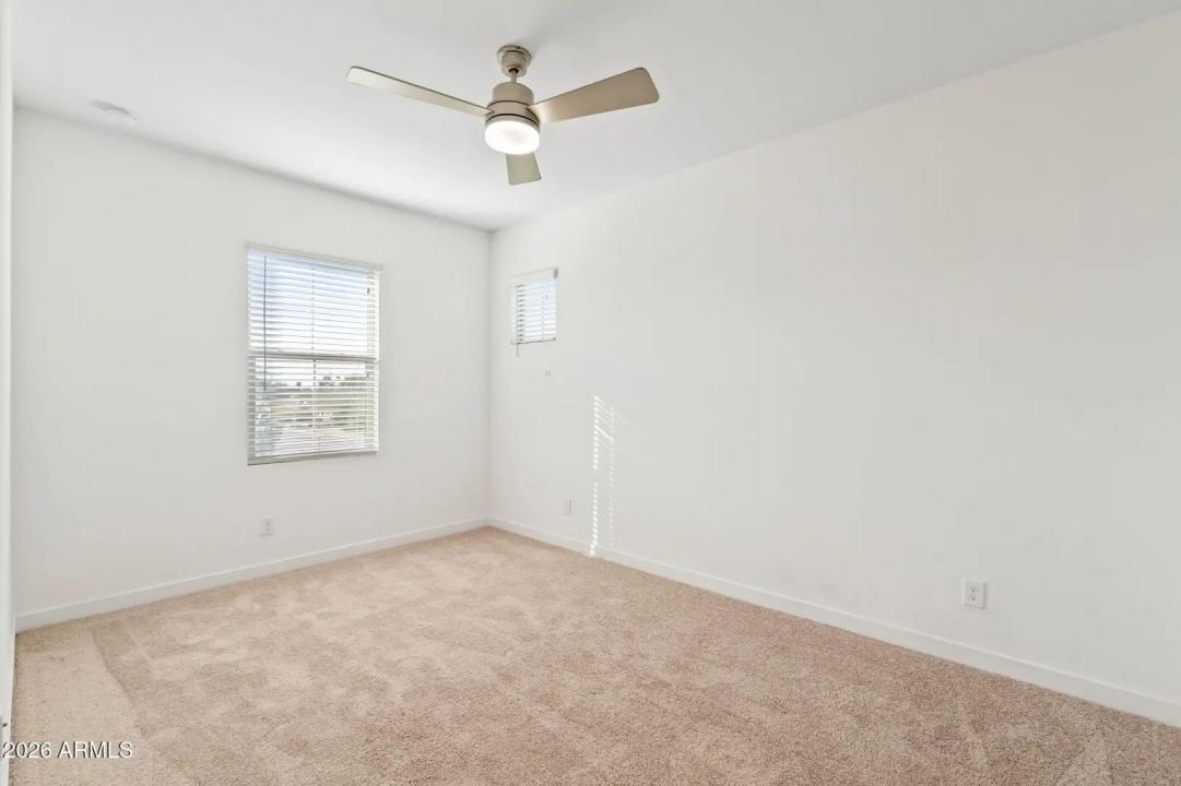 Real Estate Picture 26