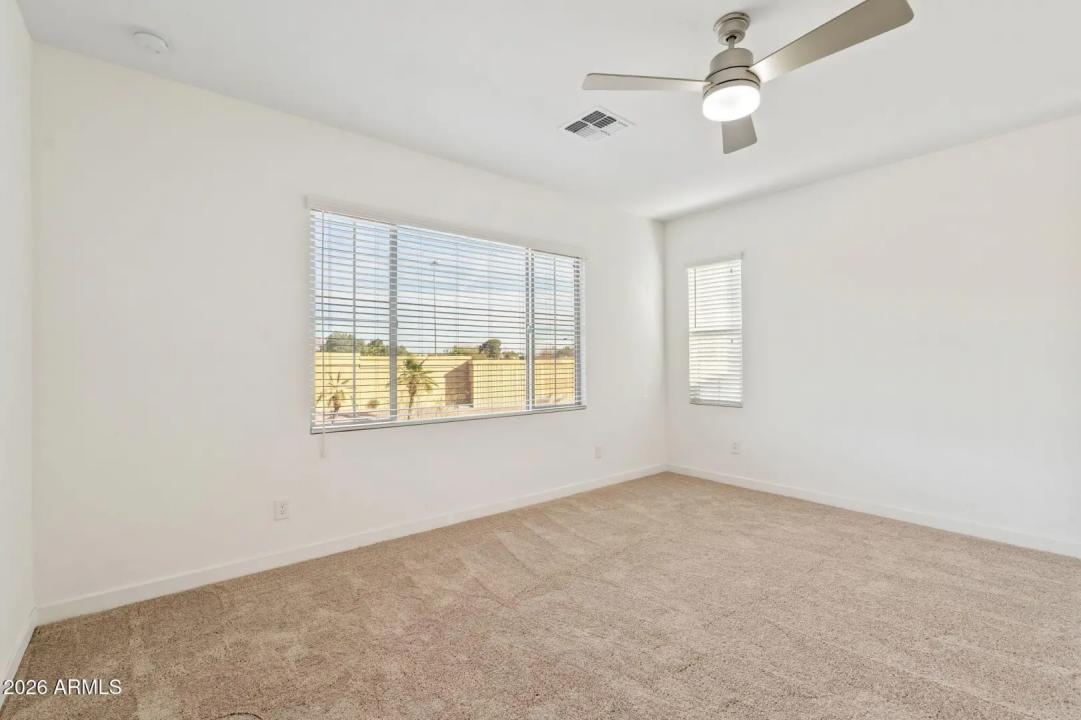 Real Estate Picture 39