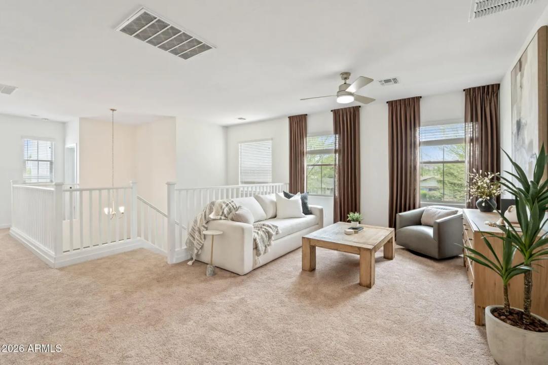 Real Estate Picture 17