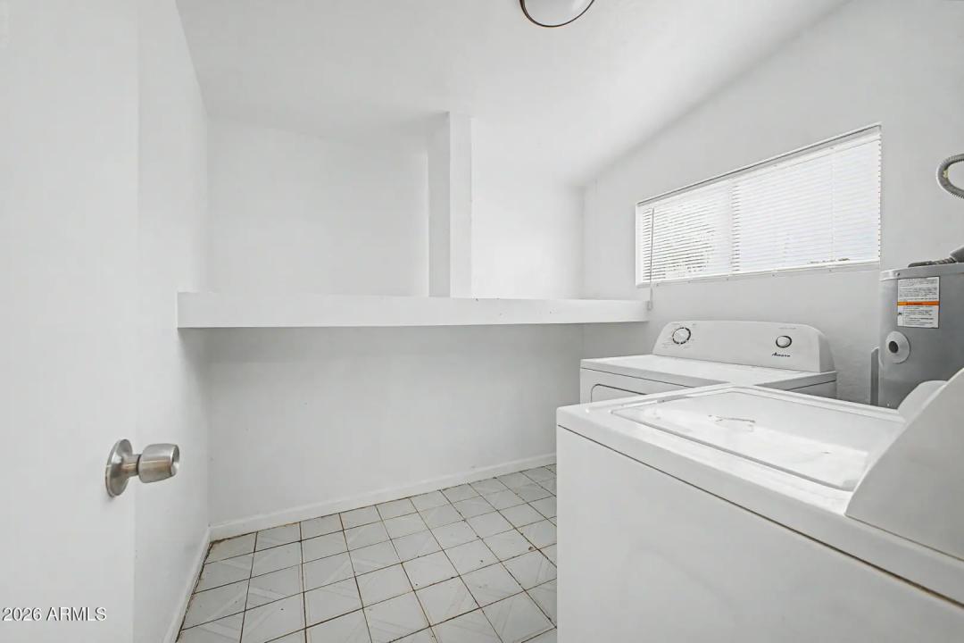 Real Estate Picture 19