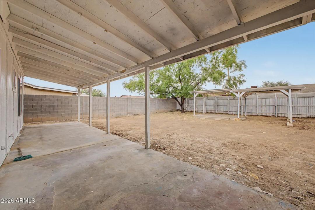 Real Estate Picture 20