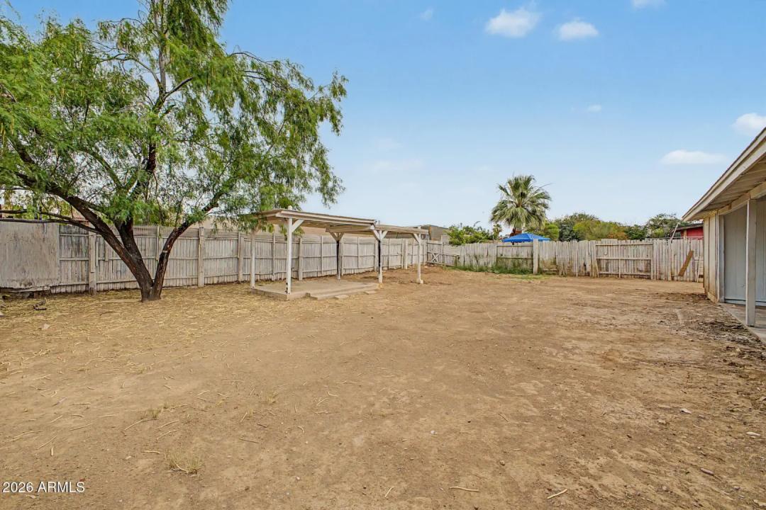 Real Estate Picture 21