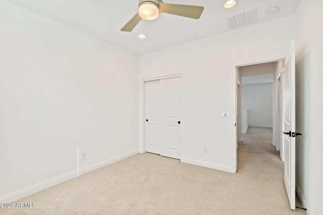 Real Estate Picture 26