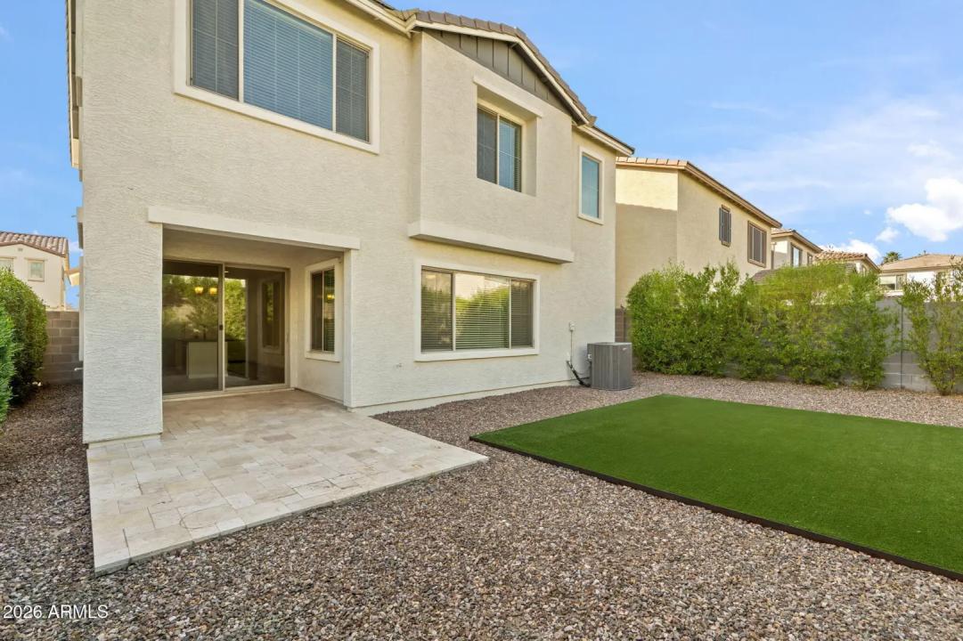 Real Estate Picture 35