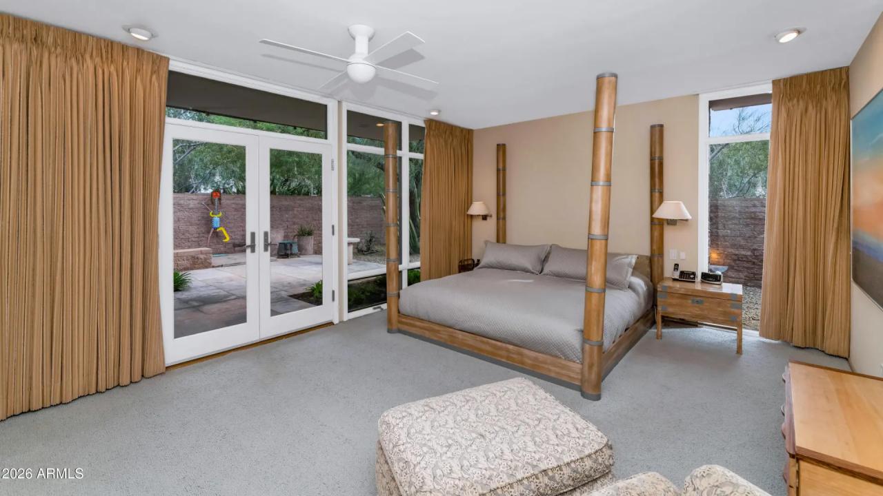 Real Estate Picture 19