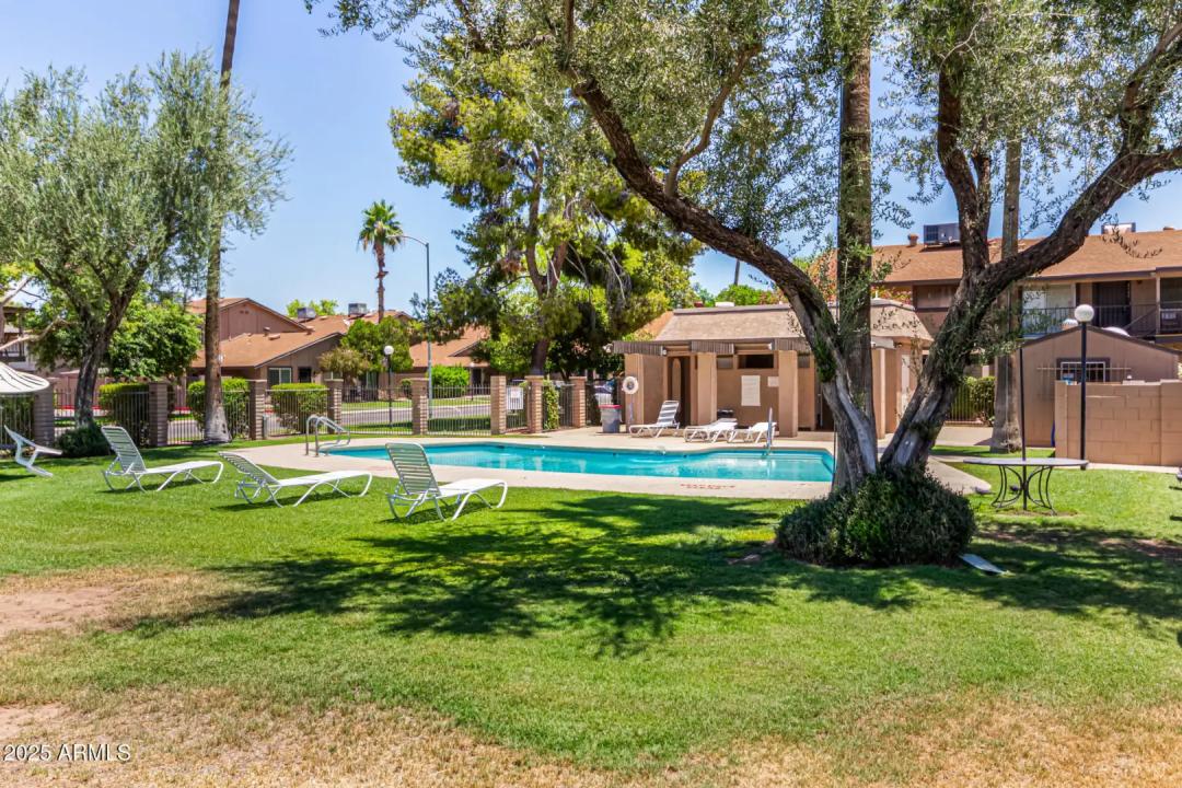 Real Estate Picture 25