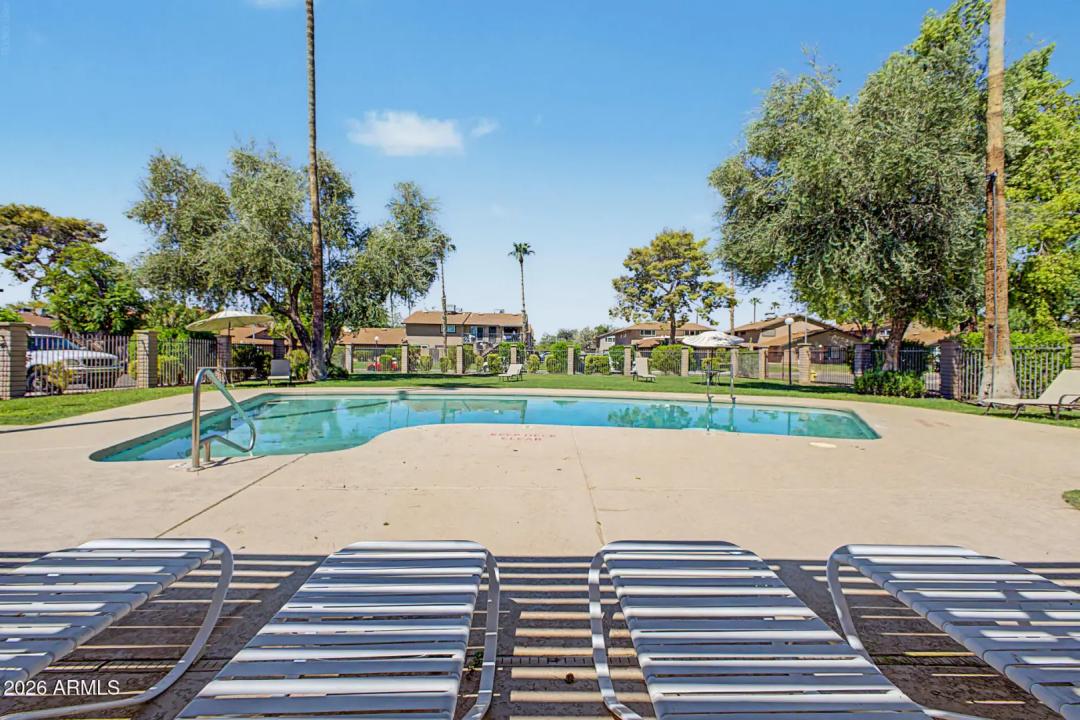 Real Estate Picture 25