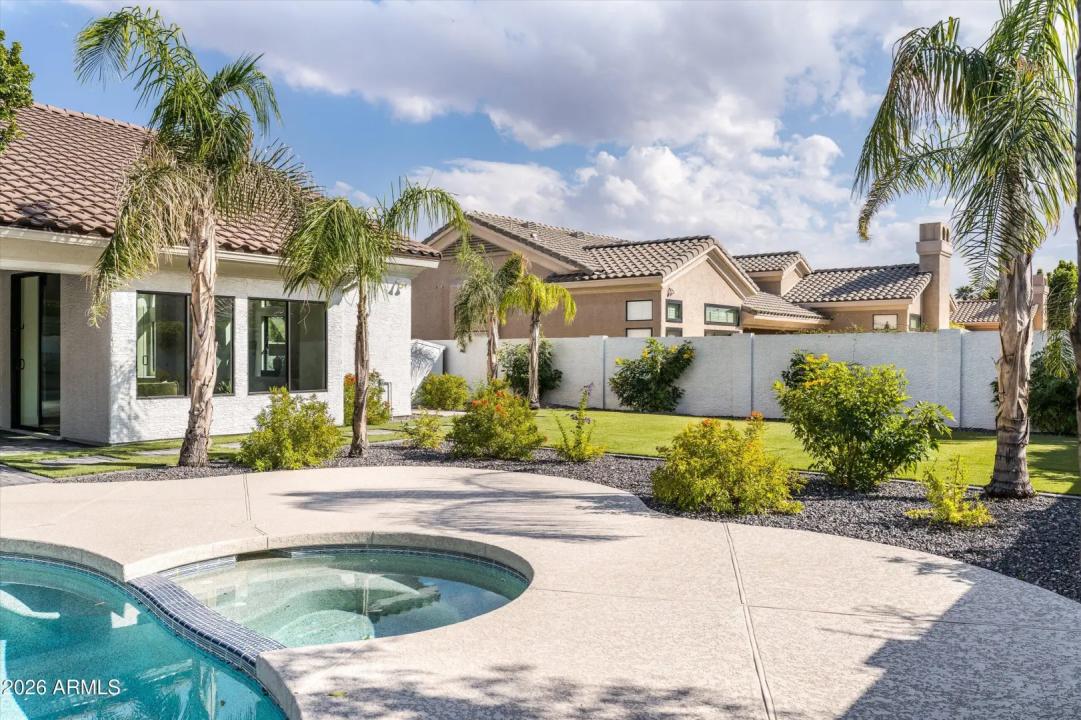 Real Estate Picture 51