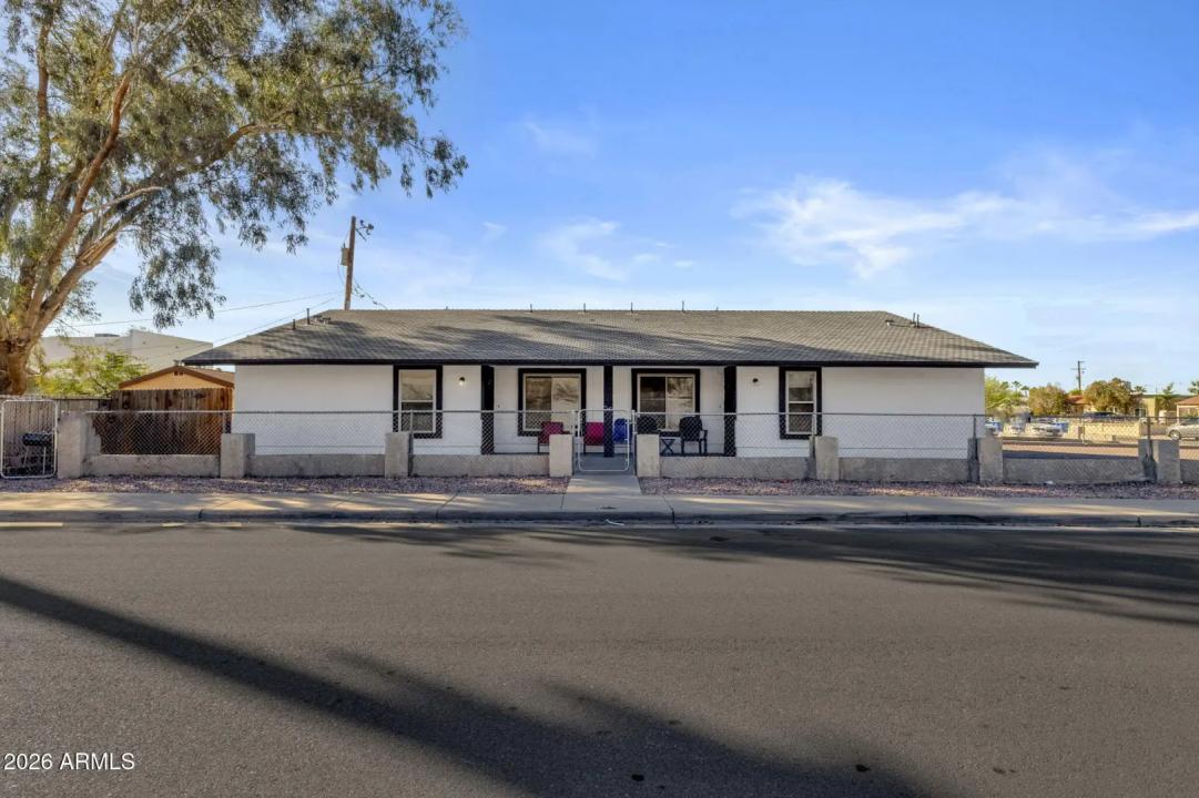 Real Estate Picture 2