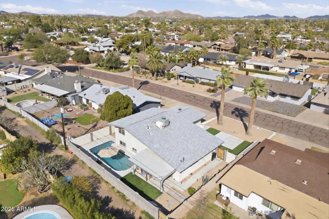 Real Estate Picture 27