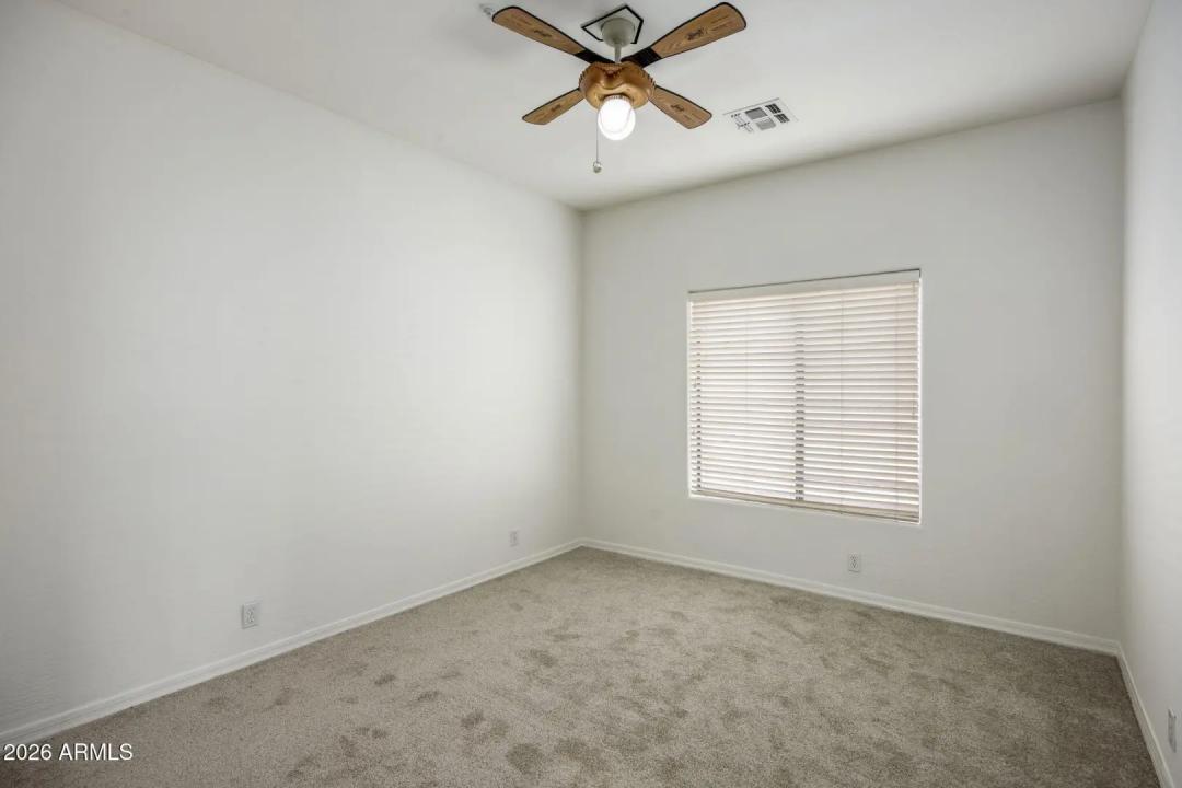 Real Estate Picture 19