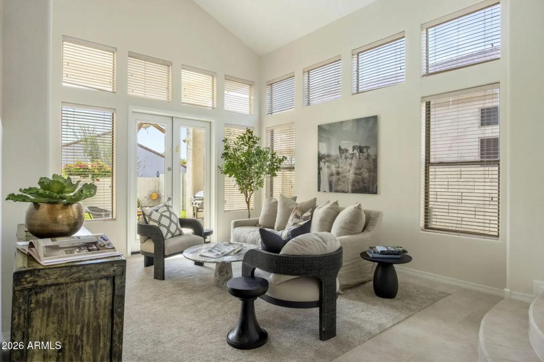 Real Estate Picture 2