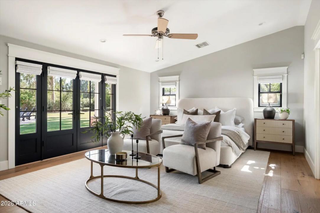 Real Estate Picture 21