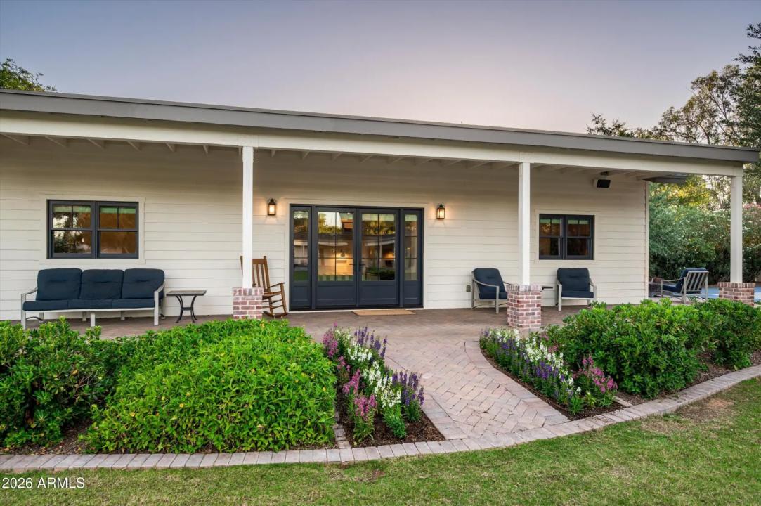 Real Estate Picture 28