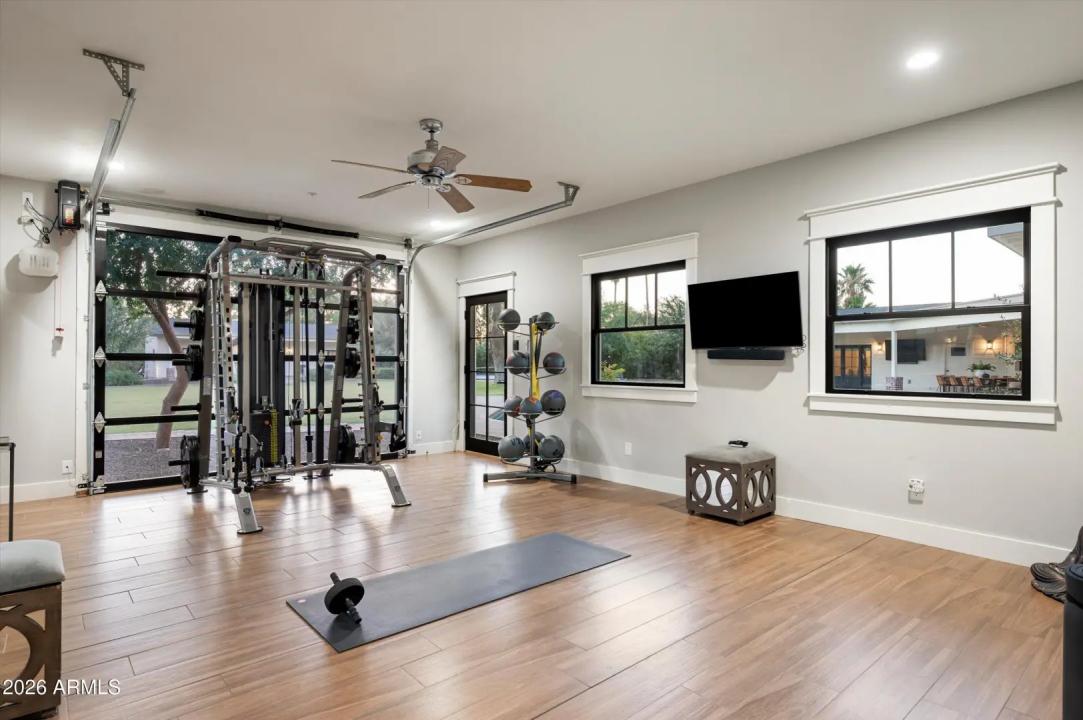 Real Estate Picture 36