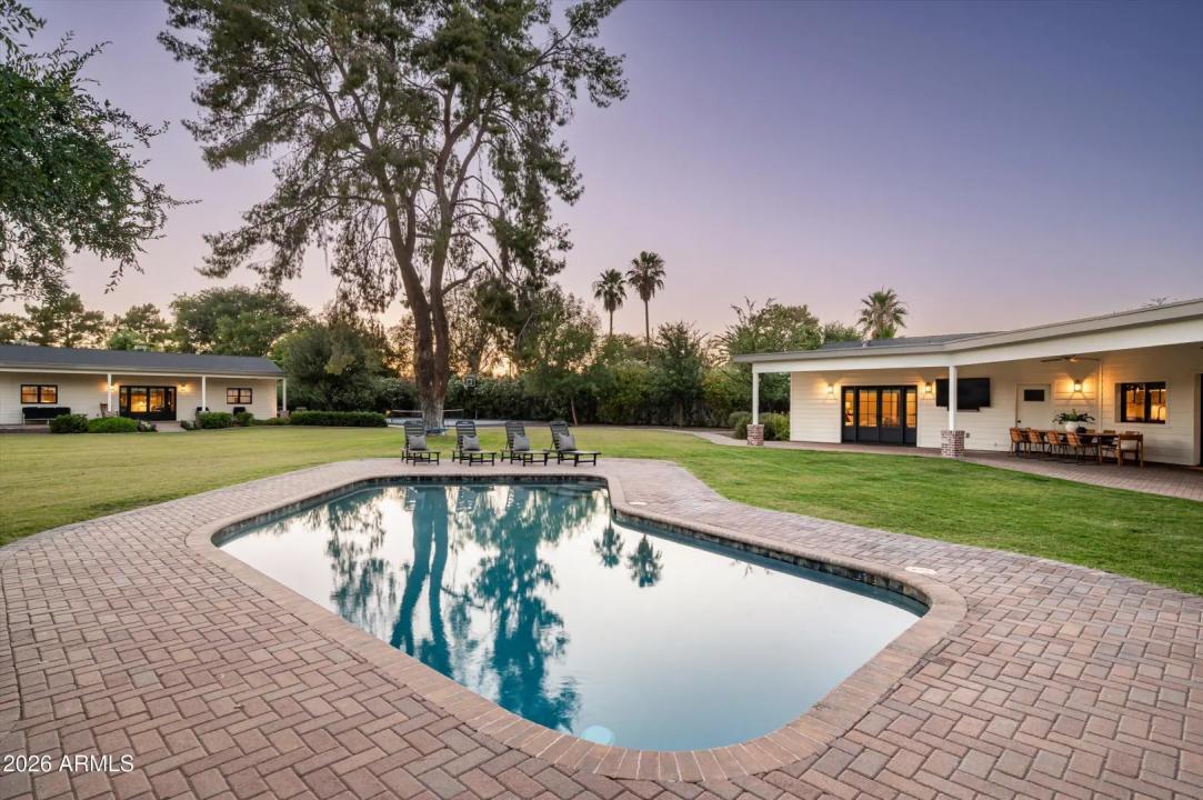 Real Estate Picture 44
