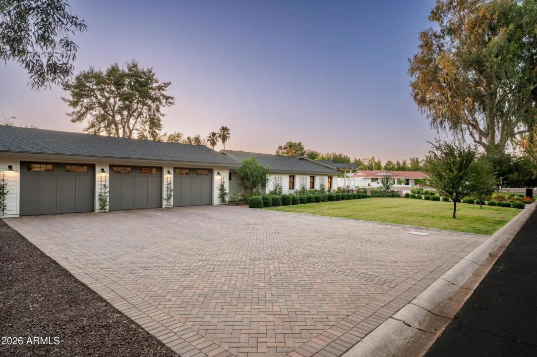 Real Estate Picture 48
