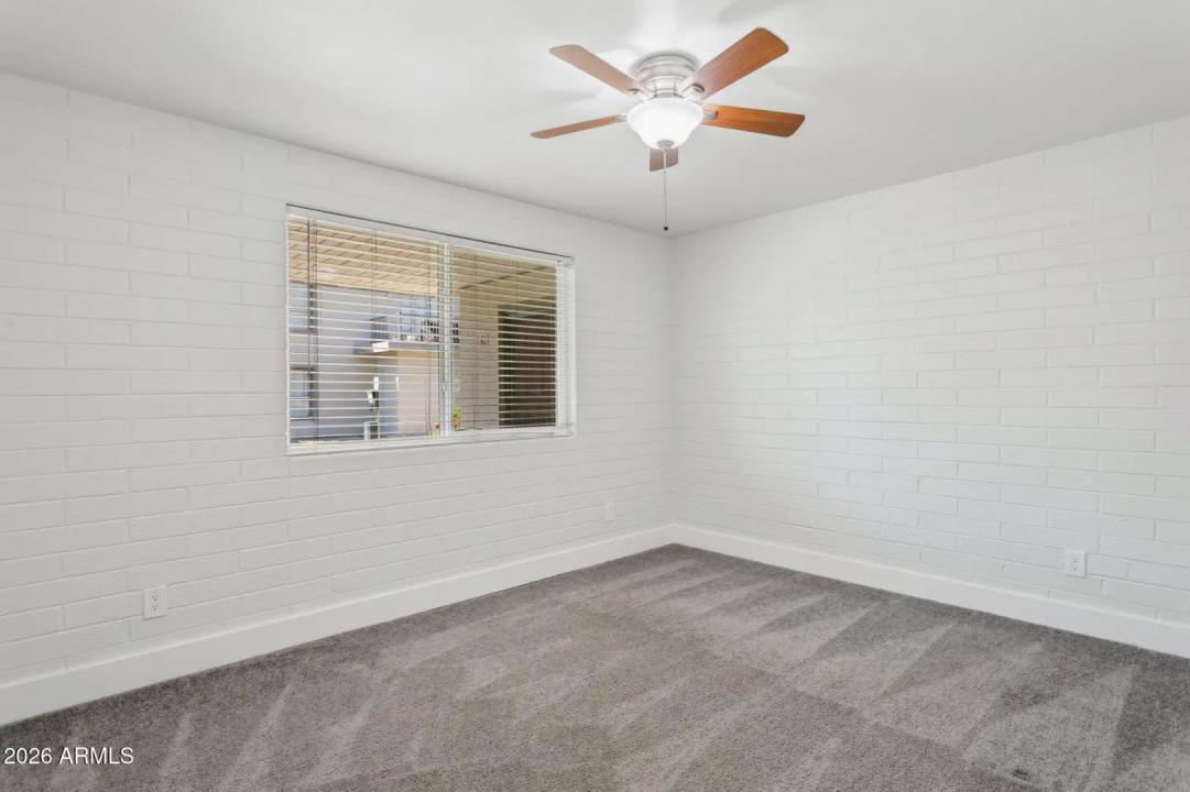 Real Estate Picture 20