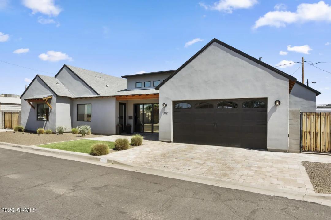 Real Estate Picture 2