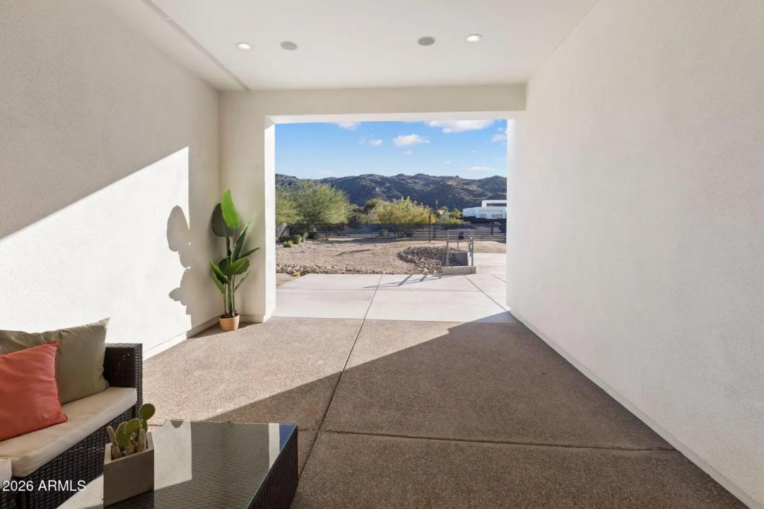 Real Estate Picture 2