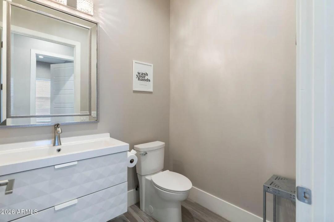 Real Estate Picture 33