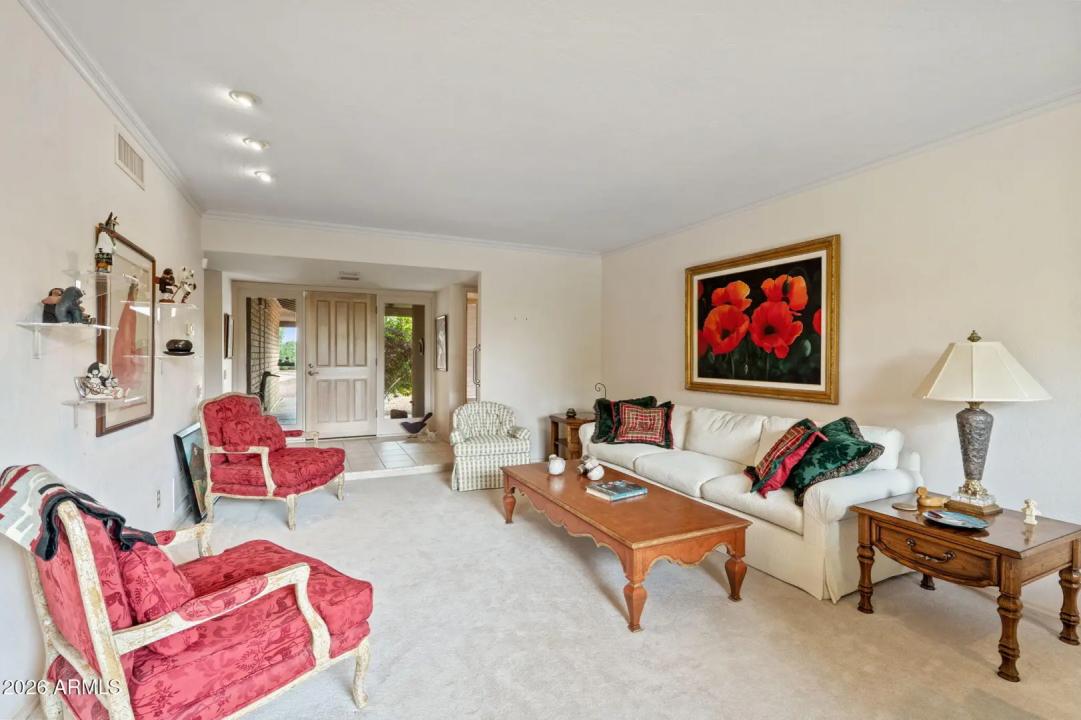 Real Estate Picture 13