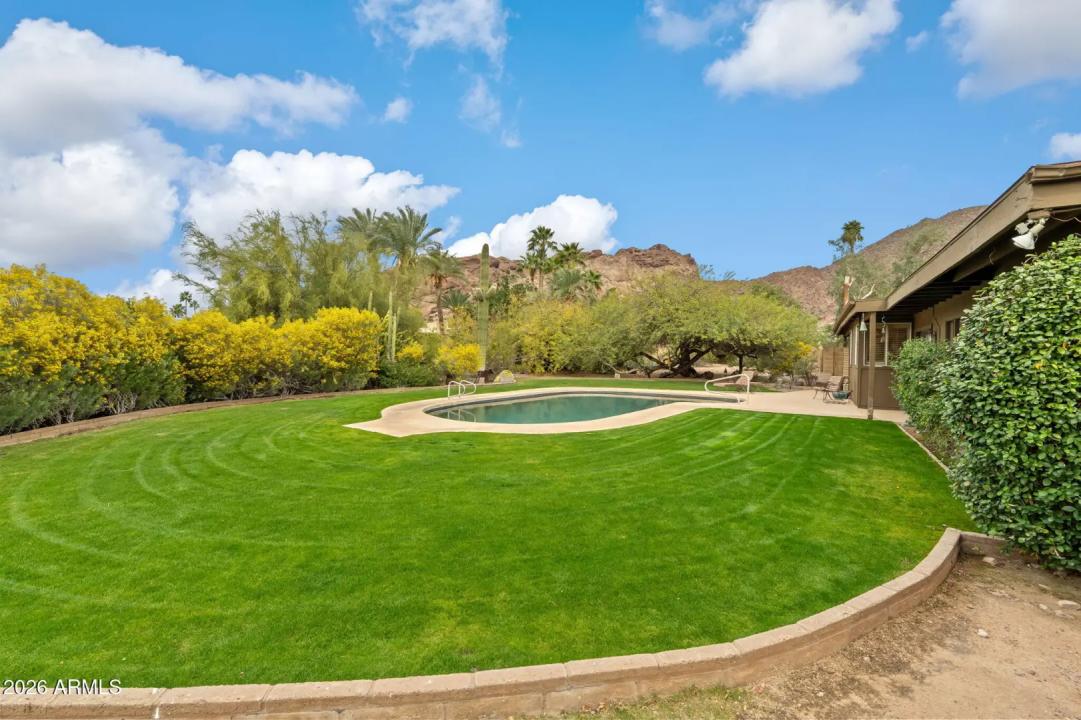 Real Estate Picture 29