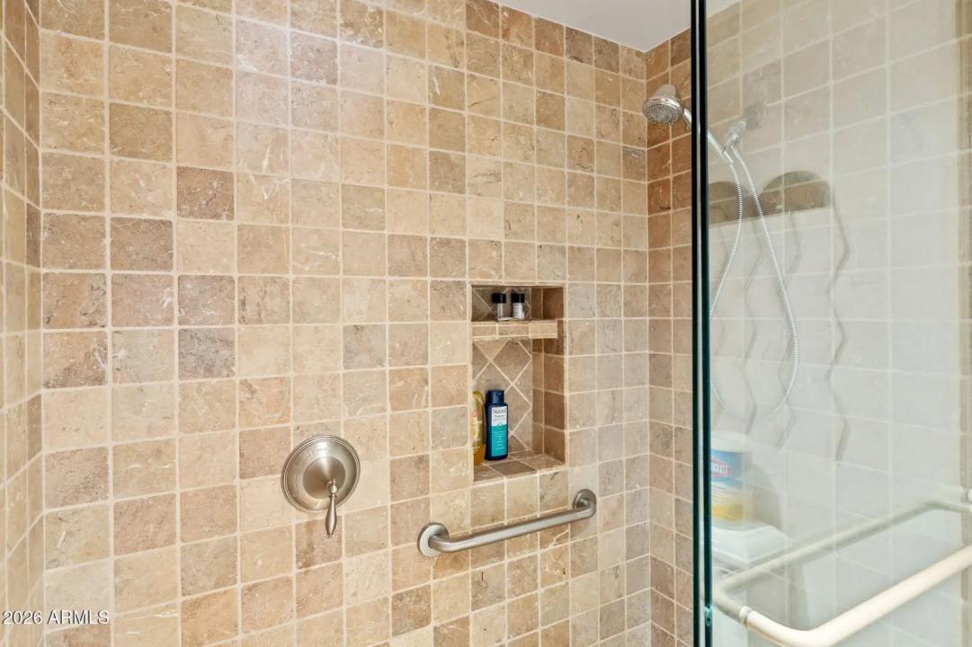 Real Estate Picture 36