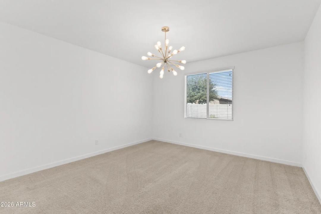 Real Estate Picture 16