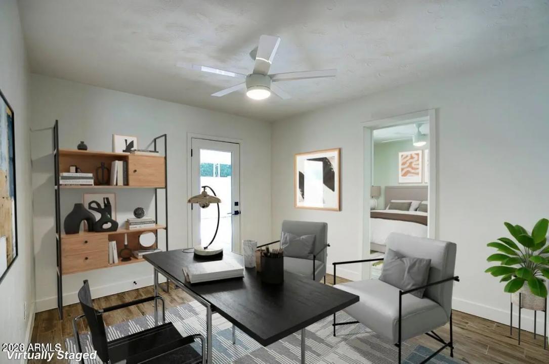 Real Estate Picture 7