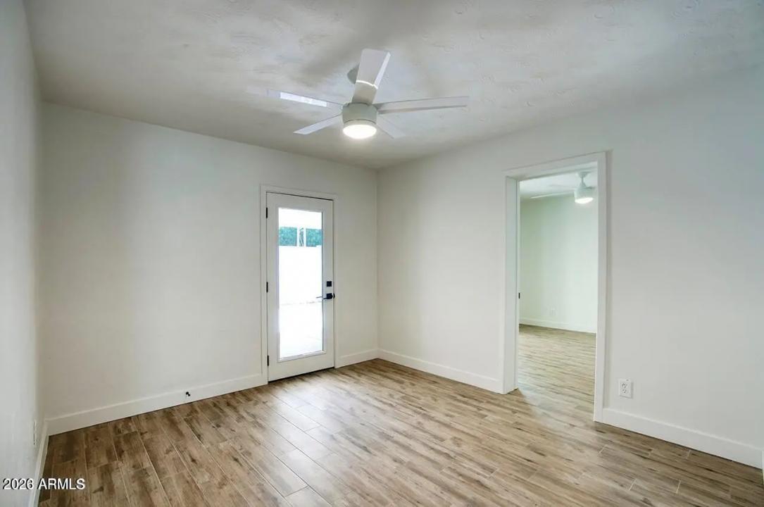 Real Estate Picture 21