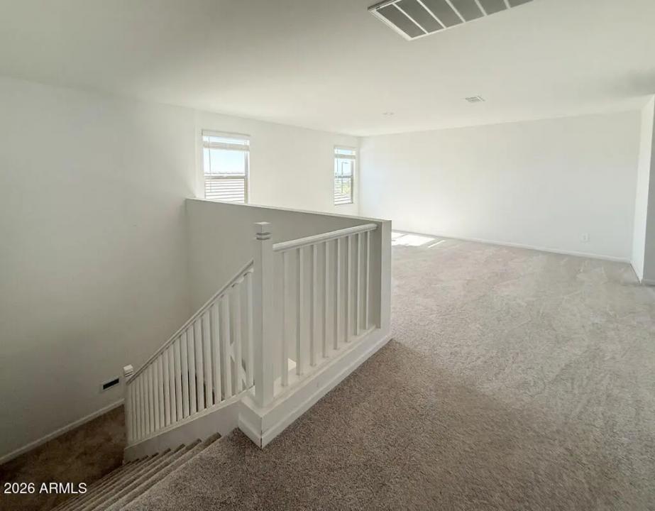 Real Estate Picture 10