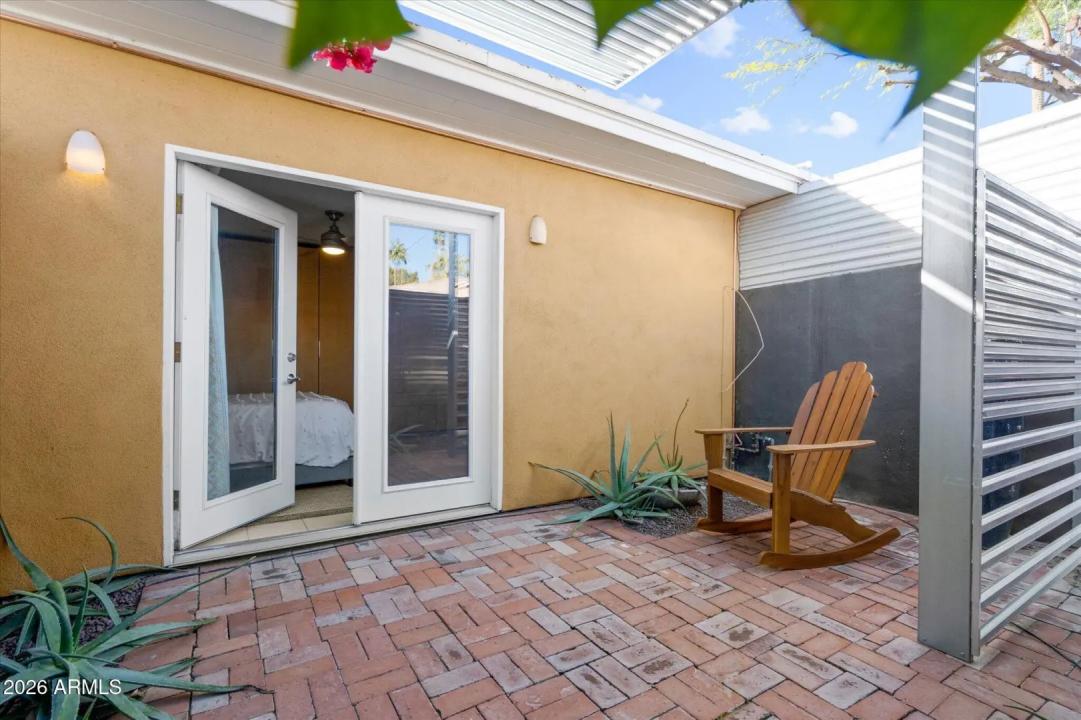 Real Estate Picture 44