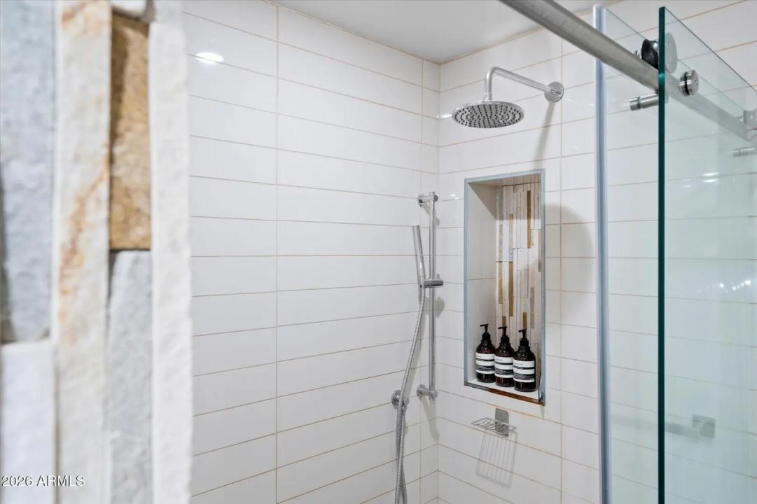 Real Estate Picture 31