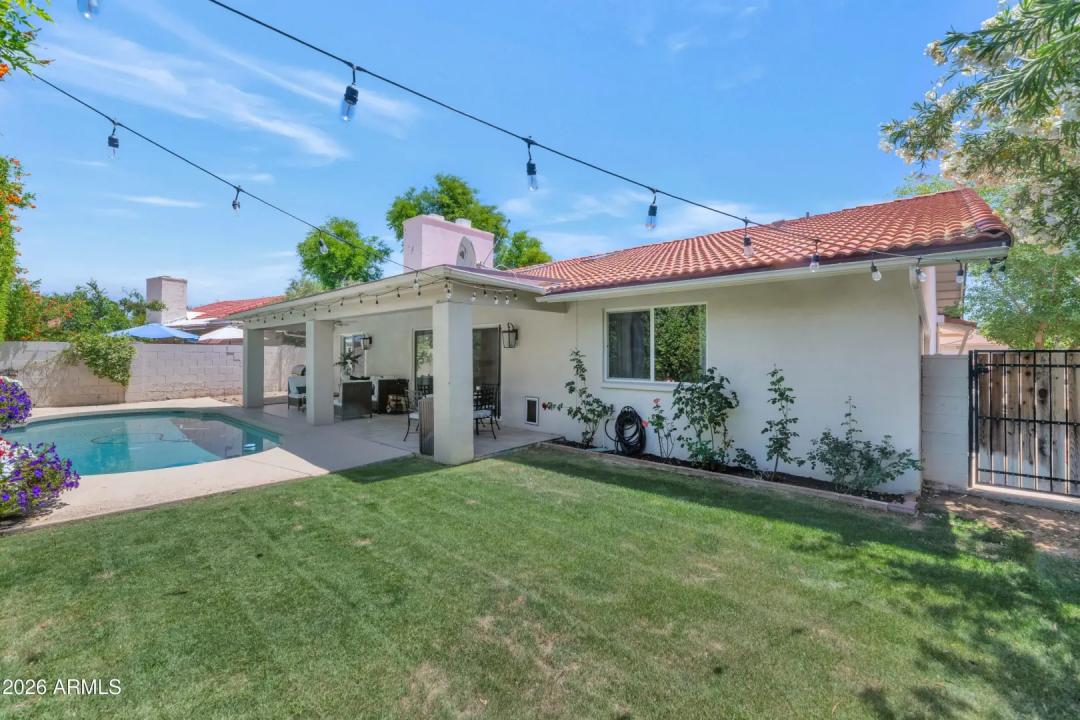 Real Estate Picture 32