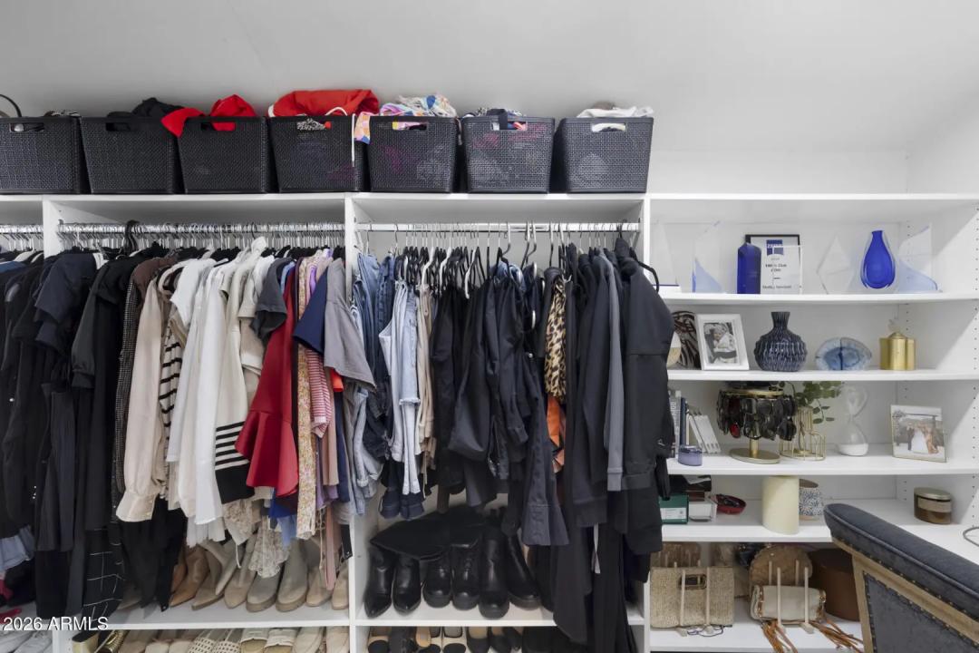 Real Estate Picture 13