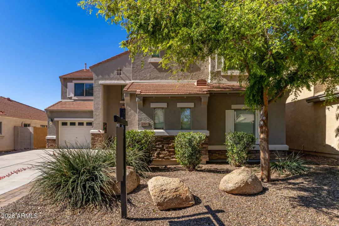 Real Estate Picture 2