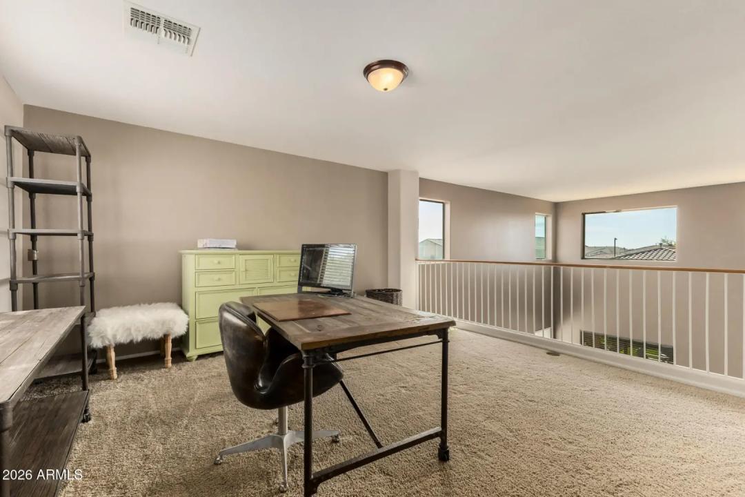 Real Estate Picture 39