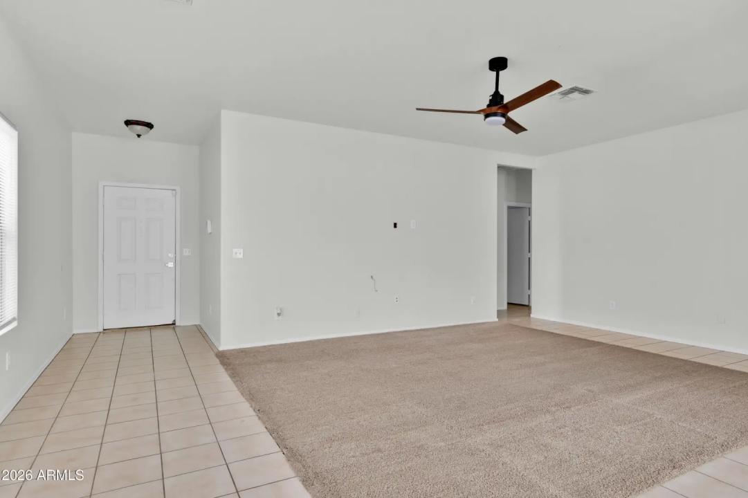 Real Estate Picture 5